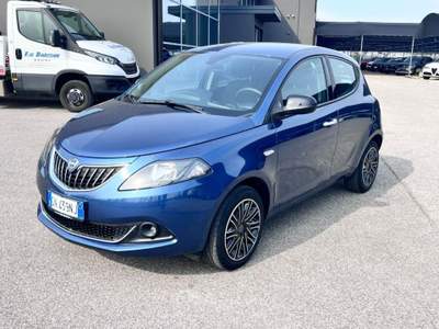 Lancia Ypsilon 1.0 FireFly 5 porte S&S Hybrid Gold Blu/Azzurro usata Pieve di Soligo