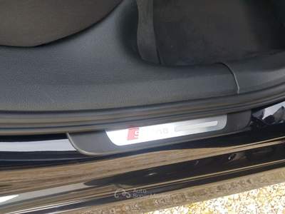 Audi A6 AUDI A6 AVANT 3.0 TDI 218 CV Nero usata Lagosanto