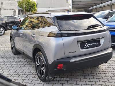 Peugeot 2008 BlueHDi 130 S&S EAT8 Allure Grigio usata Afragola