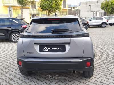 Peugeot 2008 BlueHDi 130 S&S EAT8 Allure Grigio usata Afragola