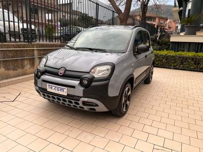 Fiat Panda 1.0 hybrid 70cv Cross Blockshaft Grigio usata Santa Maria a Vico