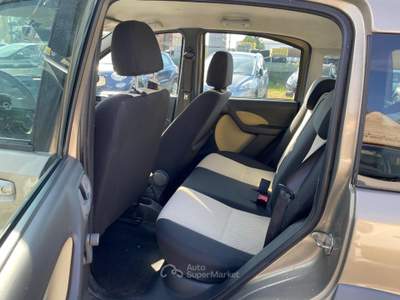 Fiat Panda 1.3 MJT 16V 4x4 Cross ELD Oro usata Sinalunga