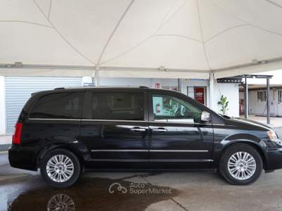 Lancia Voyager 2.8 Turbodiesel Platinum 177 CV Nero usata Quartu Sant'Elena