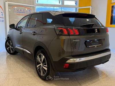 Peugeot 3008 Peugeot 3008 1.5 Blue HDI 130 Allure Pack #10096 Grigio usata Martina Franca
