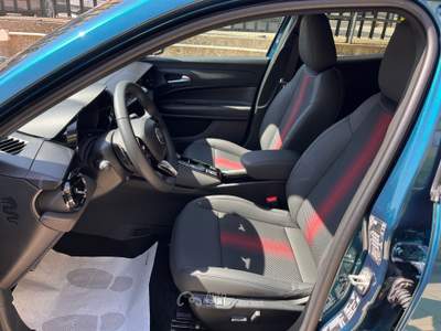 Alfa Romeo Junior 1.2 ibrida Speciale 145cv edct6 KM ZERO Blu/Azzurro usata Santa Maria a Vico