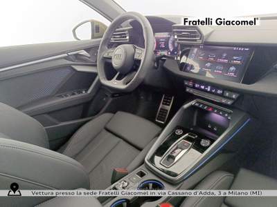 Audi A3 allstreet 2.0 tdi identity contrast 150cv s-tronic usata Milano