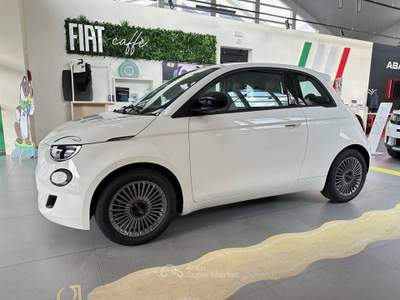 Fiat 500 1.0 Hybrid Icon Bianco usata Montagna in Valtellina