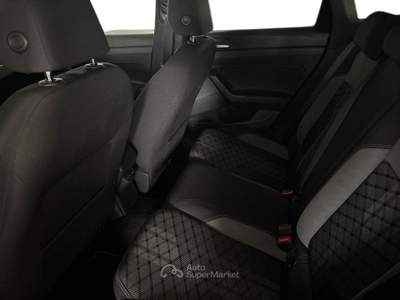 Volkswagen Taigo  -  1.0 tsi r-line 115cv dsg Nero usata Salerno