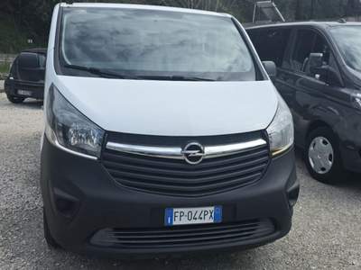 Opel Vivaro Vivaro 29 1.6 BiTurbo S&S PL-TN Combi N1 6 Posti Bianco usata Deruta