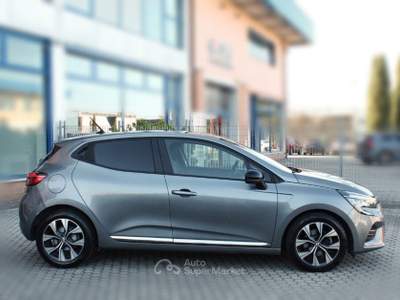 Renault Clio Clio Blue dCi 100 CV 5 porte Evolution Grigio usata San Miniato
