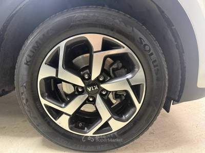 Kia Sportage Sportage 1.6 CRDI 136 CV DCT7 2WD Mild Hybrid Business Class Argento usata RENDE