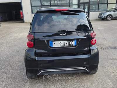 Smart ForTwo 1000 62 kW coupé passion Nero usata Recanati