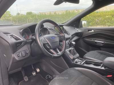 Ford Kuga 1.5 TDCI 120CV S&S 2WD Powershift ST-Line Business Grigio usata Oderzo