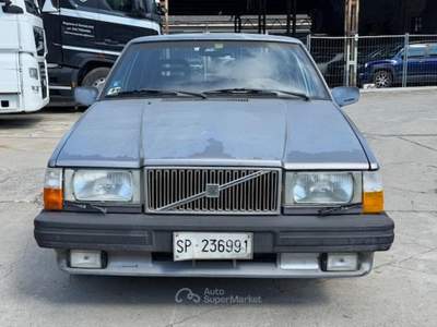 Volvo Serie 700 2.0i turbo intercooler iscritta asi da restauro Grigio usata Arcola