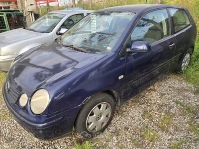Volkswagen Polo Neopatentati Blu/Azzurro usata Arezzo