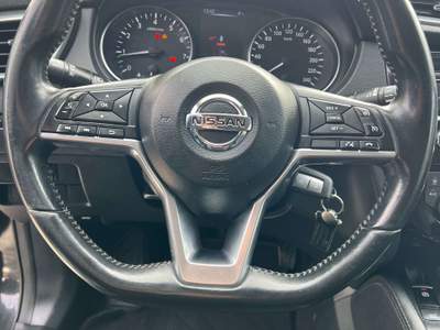 Nissan Qashqai Qashqai II 2017 1.2 dig-t Visia 115cv Nero usata Civita Castellana