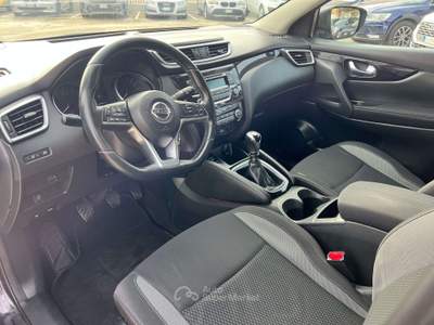 Nissan Qashqai Qashqai II 2017 1.2 dig-t Visia 115cv Nero usata Civita Castellana