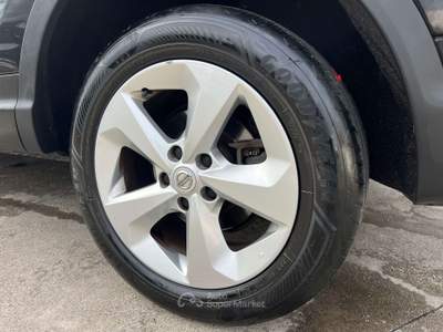 Nissan Qashqai Qashqai II 2017 1.2 dig-t Visia 115cv Nero usata Civita Castellana
