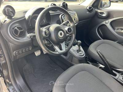 Smart ForFour Forfour II 2015 0.9 t Passion 90cv twinamic Grigio usata Civita Castellana