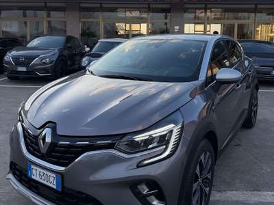 Renault Captur Captur II 2019 1.0 tce Techno 90cv Grigio usata Civita Castellana