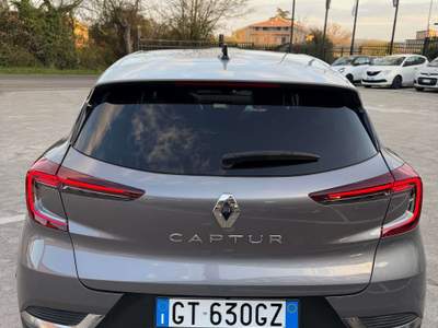 Renault Captur Captur II 2019 1.0 tce Techno 90cv Grigio usata Civita Castellana