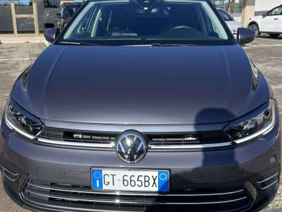 Volkswagen Polo Polo VI 2022 1.0 tsi STYLE 110cv dsg Grigio usata Civita Castellana