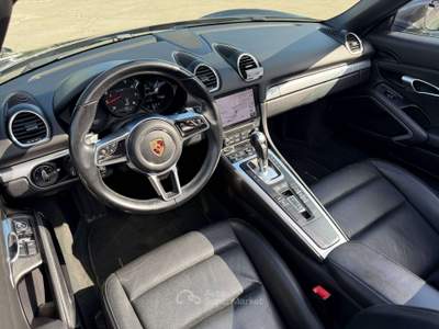 Porsche Boxster 718 Boxster 2.0 300cv pdk Grigio usata Civita Castellana