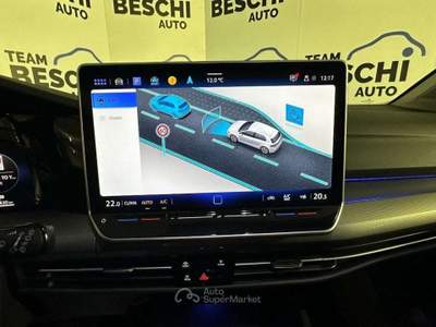 Volkswagen Golf 2.0 TDI 150 CV DSG SCR Style Blu/Azzurro usata Lonato del Garda