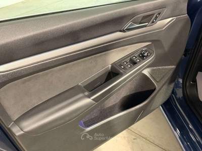 Volkswagen Golf 2.0 TDI 150 CV DSG SCR Style Blu/Azzurro usata Lonato del Garda