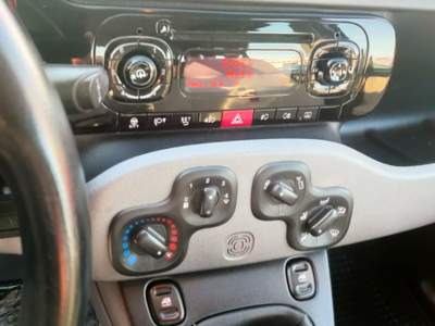 Fiat Panda Lounge Nero usata Valenzano