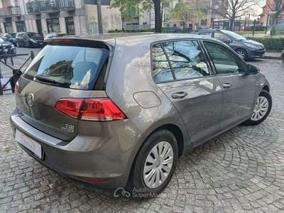 Volkswagen Golf Trendline 1.4 TGI BlueMotion Grigio usata Novara