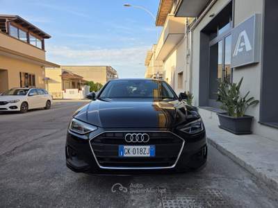 Audi A4 Avant 30 TDI/136 CV S tronic Business+Cerchi 18+Fari Led.. Nero usata Sava