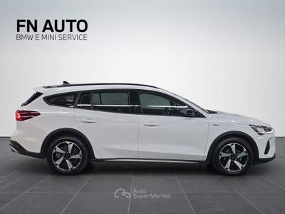 Ford Focus EcoBlue 115 CV automatico SW Active Style Bianco usata Torino