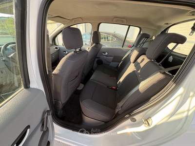 Renault Modus Wave Bianco usata ALTAMURA