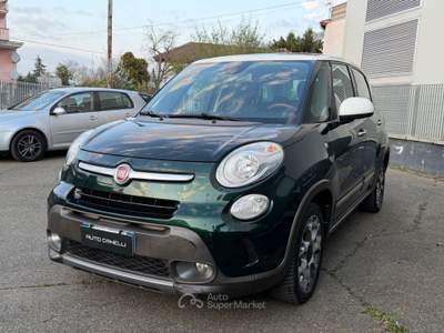 Fiat 500L 105 CV Trekking TETTO PANORAMICO Verde usata Alessandria