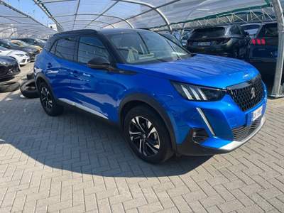 Peugeot 2008 PureTech 130 EAT8 GT Pack S/S aut. Blu/Azzurro usata Milano
