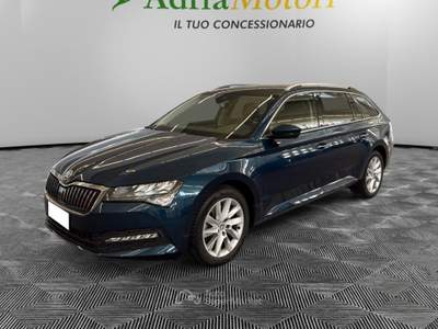 Skoda Superb 2.0 TDI EVO 110KW EXECUTIVE DSG Blu/Azzurro usata Pordenone
