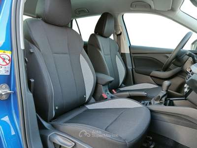 Skoda Kamiq 1.0 tsi Black Dots 115cv Blu/Azzurro usata Pistoia