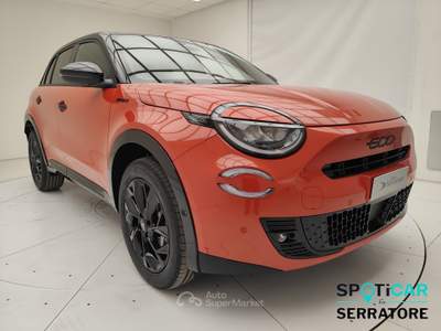 Fiat 600 MHEV Hybrid Sport Hybrid 110cv Arancione usata Erba