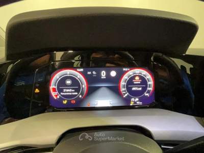 Volkswagen Golf 2.0 TDI SCR Life #telecamera #ruotinoscorta #nazionale Nero usata Spinea
