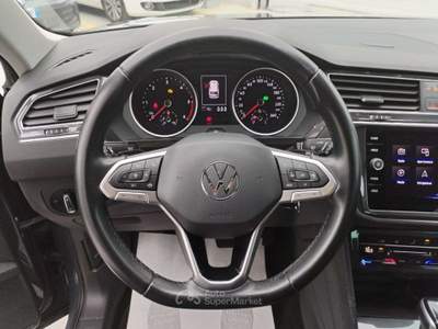 Volkswagen Tiguan 2.0 tdi Life 150cv dsg -Ambient Pack-Chrome Pack- Grigio usata Francavilla al Mare