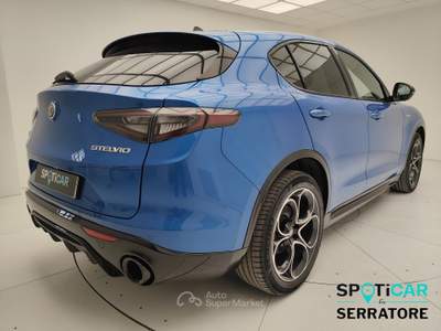 Alfa Romeo Stelvio 2023 2.2 t Veloce Q4 210cv auto Blu/Azzurro usata Erba