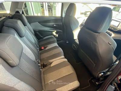 Peugeot 5008 BlueHDi 130 Allure S/S * AUTOCARRO Nero usata Pordenone