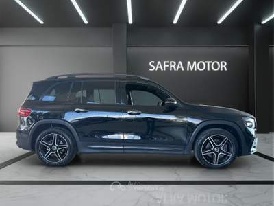Mercedes-Benz Classe GLB GLB 200 d AMG Line Adv Plus Nero usata Rende