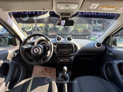 Smart ForFour RATA MENSILE 172,00 EURO 90  0.9 66kW TURBO passion Argento usata Roma