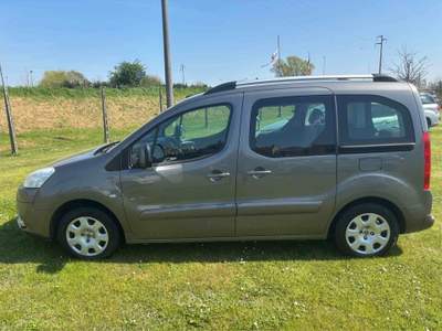 Peugeot Partner Tepee 1.6 110CV GPL Grigio usata COMACCHIO