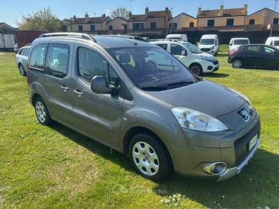 Peugeot Partner Tepee 1.6 110CV GPL Grigio usata COMACCHIO