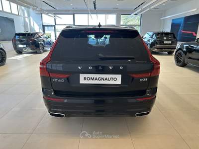 Volvo XC60 2.0D D3 R-design - AUTOCARRO!!! Nero usata Forlì