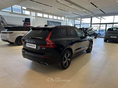 Volvo XC60 2.0D D3 R-design - AUTOCARRO!!! Nero usata Forlì
