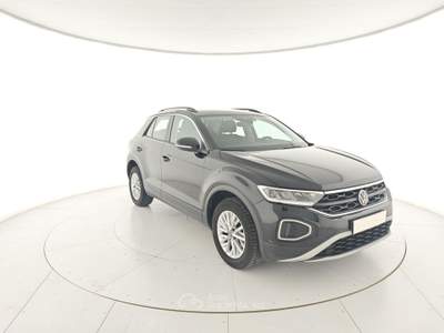 Volkswagen T-Roc 2.0 TDI SCR 150 CV DSG Life Nero usata Capua
